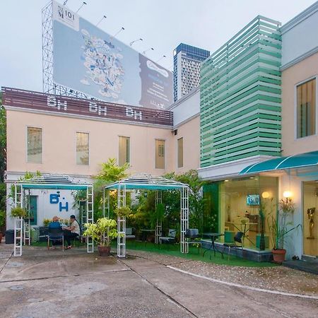 Bh Business Hotel Bangkok Esterno foto